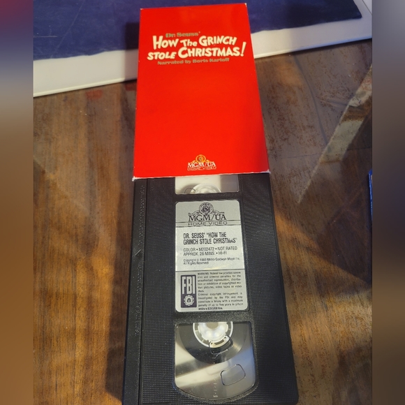 Vintage VHS 3 Movie Box Set 1991 MGM Cartoon Christmas Tom & Jerry The Grinch - Picture 16 of 16